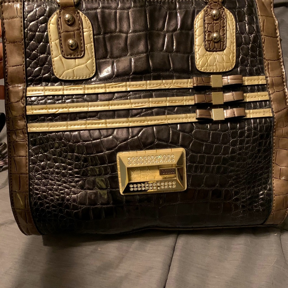 Guess bag